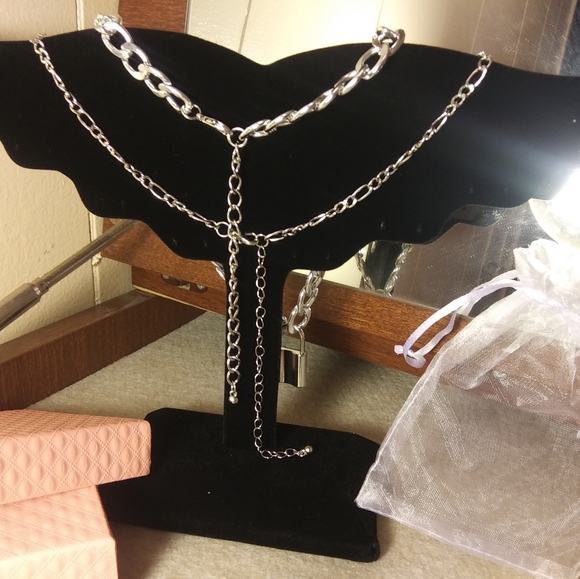 Silver Tone Lock and Key Layered Necklac - Picture 3 of 11